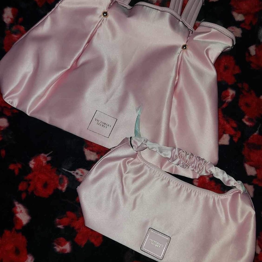 Victoria secret Matching Bag NWT
